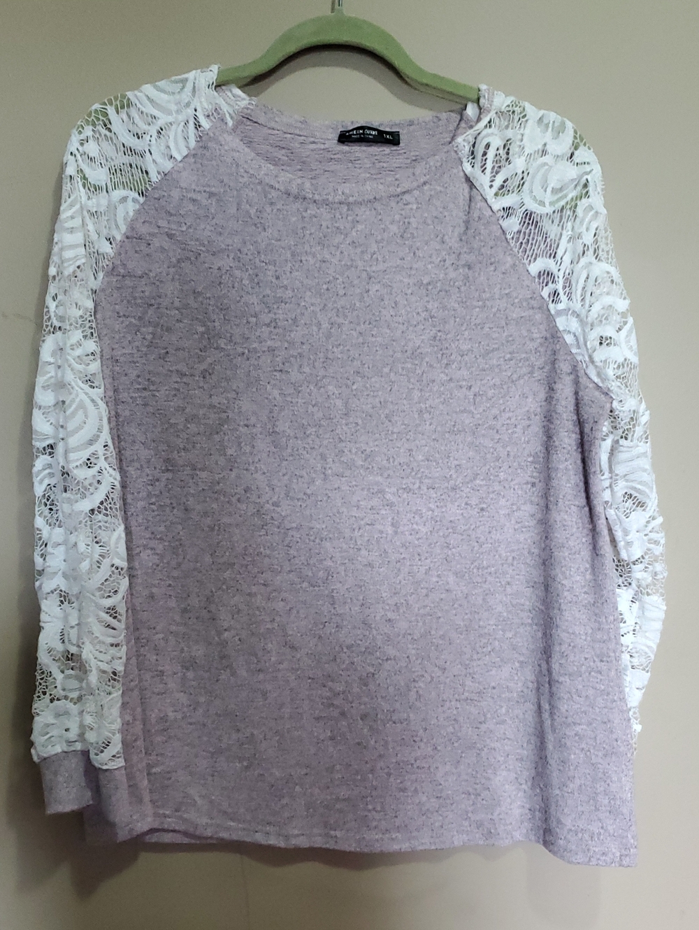Lace Sleeve Long-Sleeve Top in Lavender Size 1XL